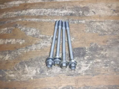 2012 CRF450r Cylinder Head Bolts Studs with Washers 2009 2010 2011 90001-MEN-A30