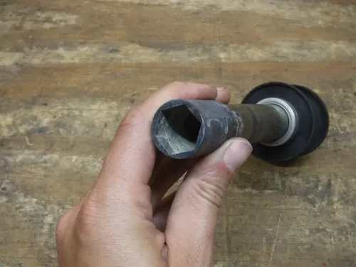 2013 RMZ450 A Front Axle Spacers Bolt Shaft 2008 2009 2010 2011 2012 2014 - 2023