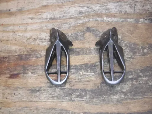 2010 CRF250R Foot Rests Pegs Frame Fittings Boot Pedal