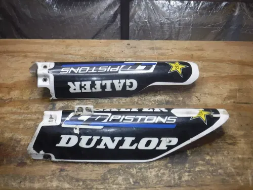 2002 Rm125 (B) Suzuki Front Fork Guards Protector Plastics Plastic Body