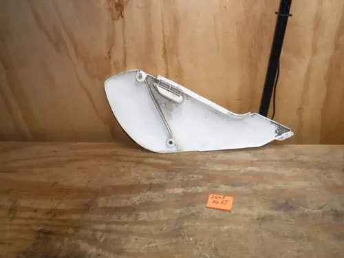 2006 KX65 (M18) Left Rear Number Plate Black Body Plastic