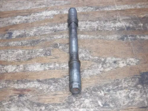 1986 Kx125 Kawasaki Front Axle Shaft Bolt Nut Wheel Hub Spacers