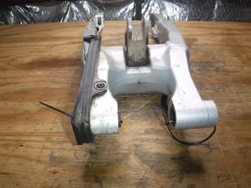 2001 Yz250f Swingarm Swing Arm Suspension Rear Arm