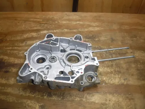 2006 TTR50E Crankcase Left Right Set Crank Case