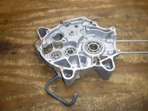 2006 TTR50E Crankcase Left Right Set Crank Case
