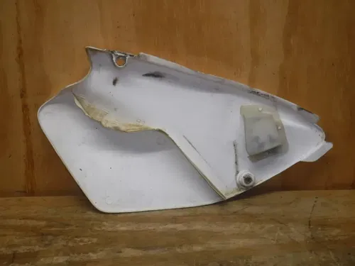 2000 YZ125 B Left Rear Number Plate Plastics 1996 1997 1998 1999 2001 YZ 125 01