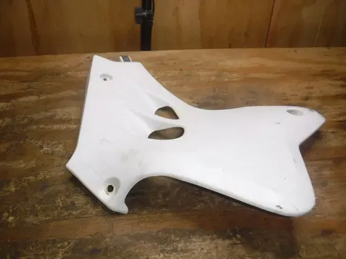 1993 Yz80 (A) Front Shroud Gas Tank White Plastic