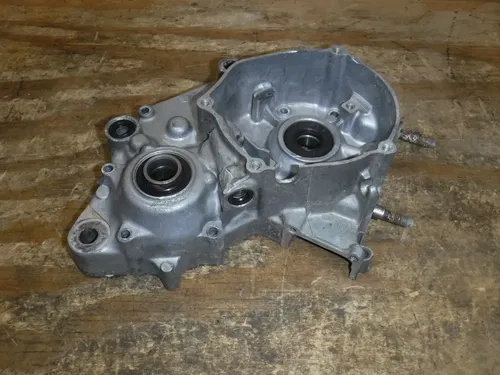 2006 YZ85 Crankcase Right Left Side 2002 2003 2004 2005 2007 2008 2009 - 2018