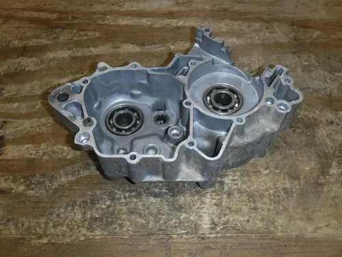 2006 YZ85 Crankcase Right Left Side 2002 2003 2004 2005 2007 2008 2009 - 2018