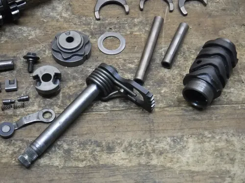 2006 RM85 Transmission Main Counter Linkage Drum 2002 2003 2004 2005 2007 2008