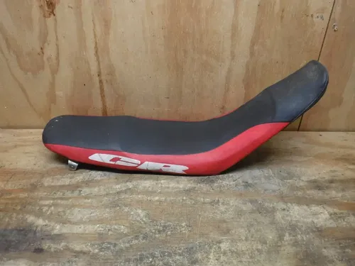 M5 2000 2001 CR250 CR250r Complete Seat Cover Base HONDA Saddle Shaved