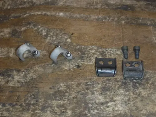 1999 Yz125 Front And Rear Brake Line Holders Plastic With Screws