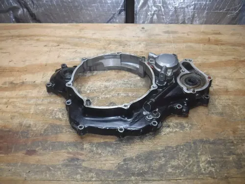 2001 Yz426f (A) Right Side Inner Clutch Case Water Pump Kicker
