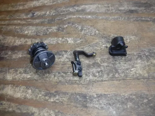 1999 Kx250 (B) Governor Arm Actuator Pivot Power Valve Exhaust Control 1999-2002
