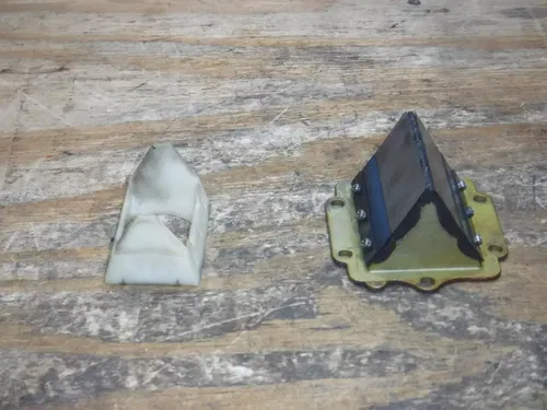1993 Kx125 Intake Reed Cage Rubber Boot Carb Carburetor