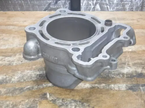 2004 RMZ250 Suzuki DAMAGED Cylinder Jug Bore Barrel Top End