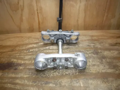 2001 Cr125 Triple Clamps Tree Yokes Stem