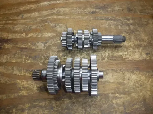 2004 KTM 250 EXC Transmission Gears Gear Box Main Counter Shaft