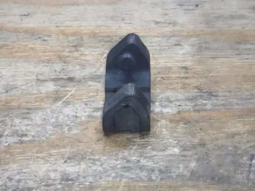 2001 Yz426f (A) Gas Tank Rubber Damper Frame Fitting