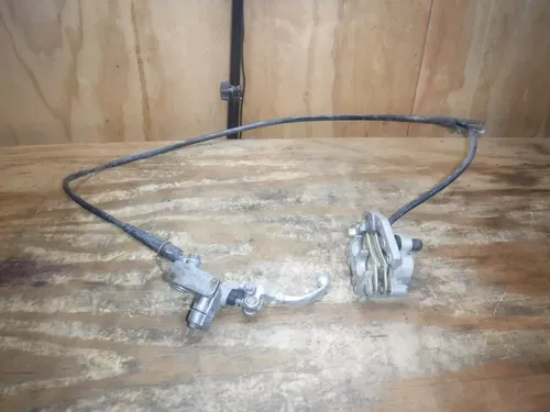 2000 Yz125 (B) Front Brake Assembly Line Caliper Master Cylinder 1998 1999 2000