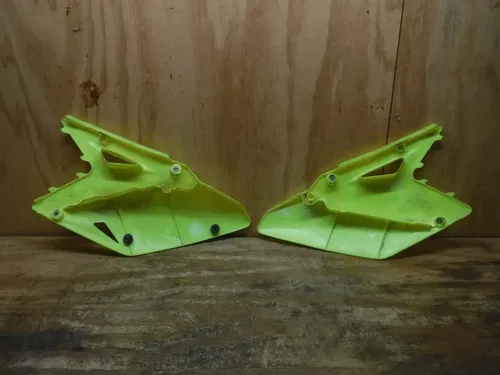 2008 RMZ450 FLO-Yellow Rear Number Plates Plastics 2009 2010 2011 2012 2013 - 17