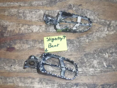 1996 Yz250 Yamaha Foot Rests Pegs Frame Fittings Boot Pedal