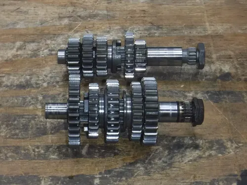 2005 Yz250f Transmission Main Counter Shaft Gear Box 2001 2002 2003 2004 2006