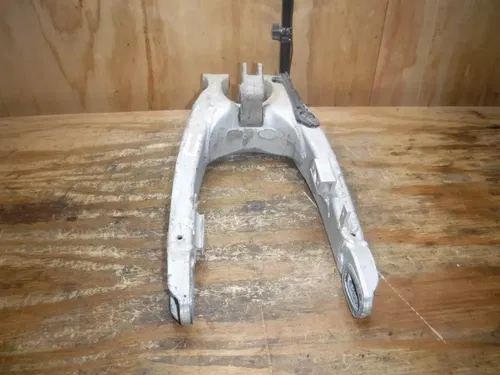 2002 Yz426f Yamaha Swing Arm Swingarm Suspension Rear Arm