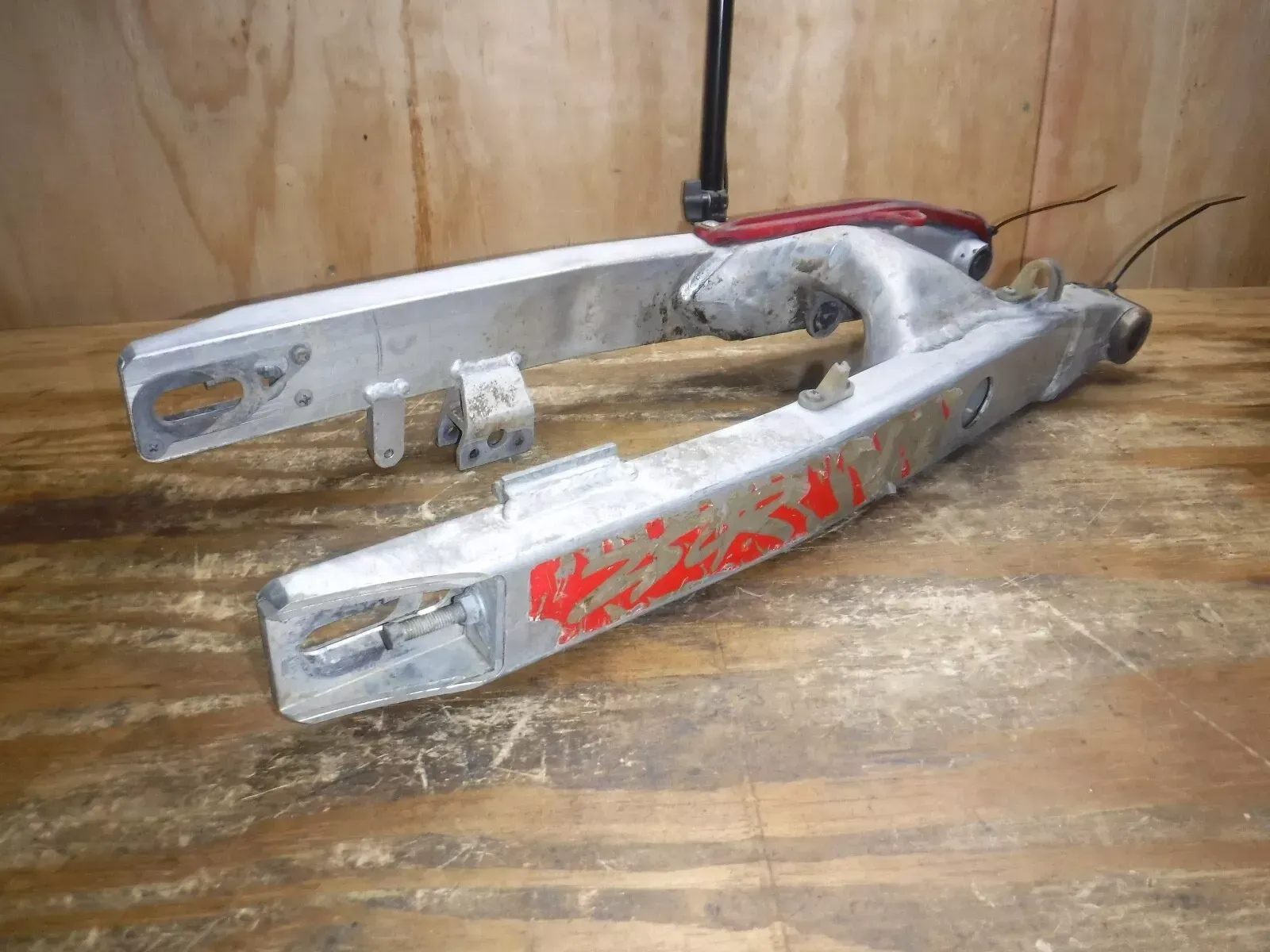 1991 Cr250 (A) Swing Arm Swingarm Suspension Rear Arm