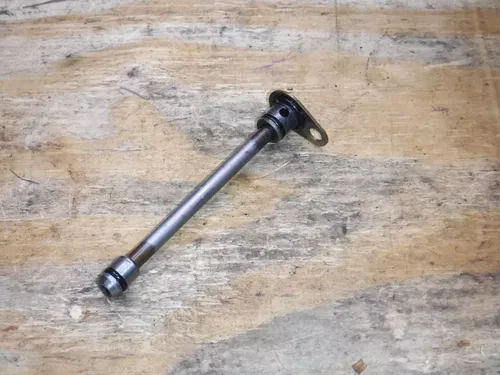 Yz250f Internal Oil Line Pump Delivery Pipe 2002