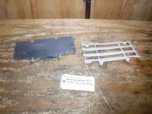 2004 Yz250 (M2#2) Yamaha Radiator Rad Louver Guards Plastic Fenders