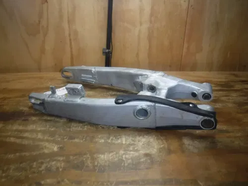 2000 Yz125 (B)(#1) Swing Arm Swingarm Suspension Rear Arm