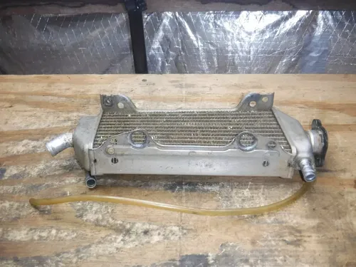 2002 Rm125 (B) Suzuki Right Side Radiator Rad Coolant Water Comb