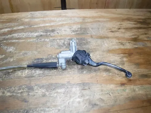 1991 Kx125 (B) Kawasaki Front Brake Assembly Mastercylinder Caliper Line
