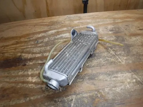 1994 Cr80 Cr 80  Rad Radiator Fins Honeycomb Coolant Water Damaged