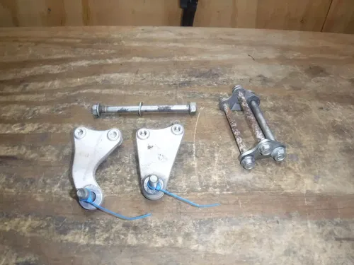 2015 Crf450r Top Bottom Motor Mounts Mounting Brackets Bolts