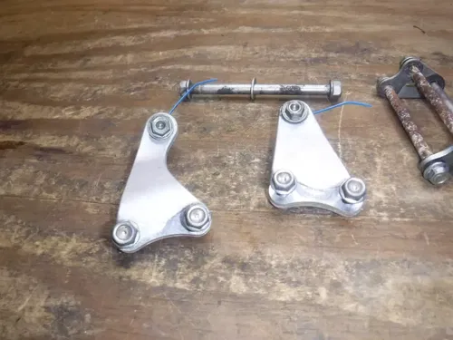 2015 Crf450r Top Bottom Motor Mounts Mounting Brackets Bolts