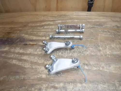 2015 Crf450r Top Bottom Motor Mounts Mounting Brackets Bolts