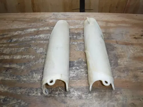 2007 CRF450r Honda Front Fork Guards Protector Plastics Plastic Body