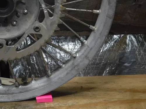 1996 Yamaha Yz125 Rear Wheel Hub Spokes Rim Complete