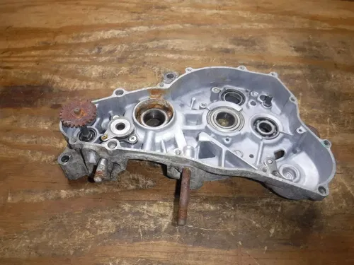 2000 Rm250 Right Side Crank Case Crankcase Bottom End Kicker Side 1996 - 2000