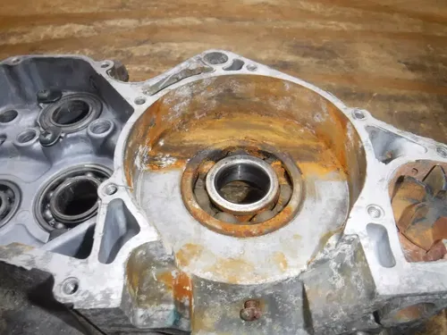 2000 Rm250 Right Side Crank Case Crankcase Bottom End Kicker Side 1996 - 2000
