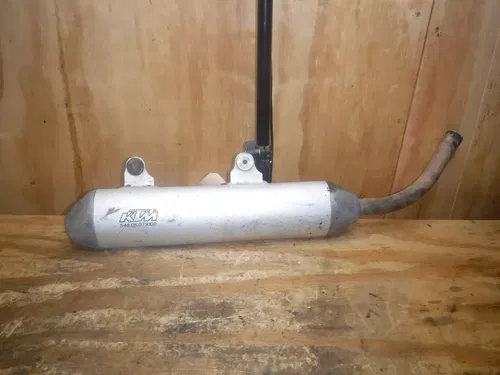 (M1) 04-10 KTM 200 250 300 OEM EXHAUST MUFFLER SILENCER 54805079100