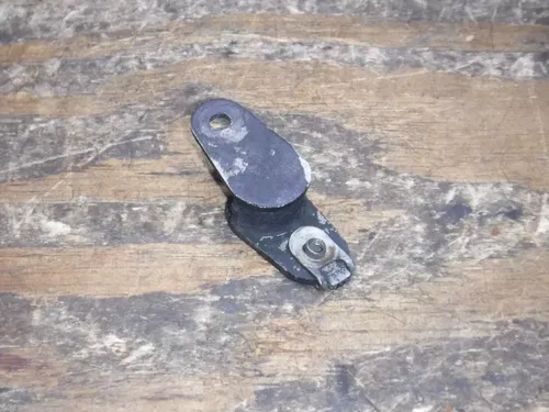 1998 Cr125 (A) Exhaust Holder Hanger Mount Bushing Rubber Frame