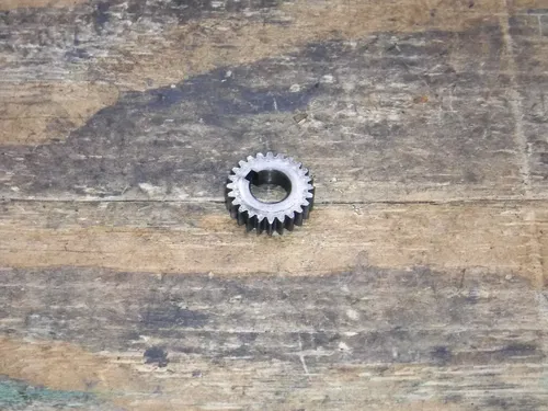 Kx125 Water Pump Crank Shaft Drive Gear 1987