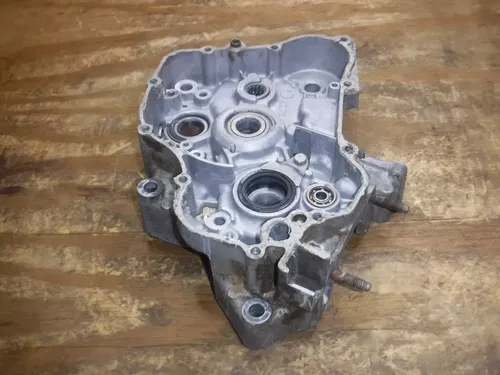 2000 Yz125 (B) Right Side Crank Case Bottom End Kicker Side