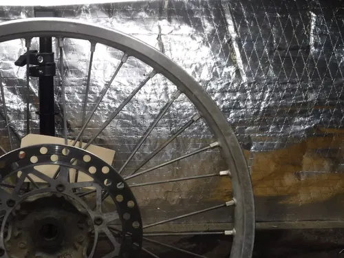 1996 Yamaha Yz125 Front Wheel Hub Spokes Rim Complete