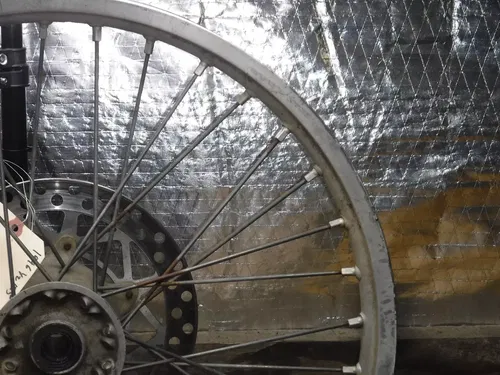 1996 Yamaha Yz125 Front Wheel Hub Spokes Rim Complete