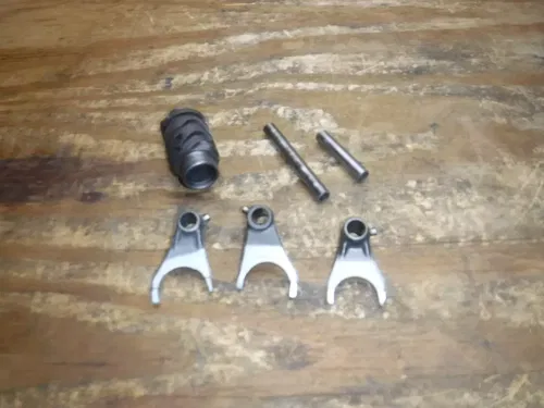 1997 Rm125 (A) Transmission Drum Trans Forks Rods Selector