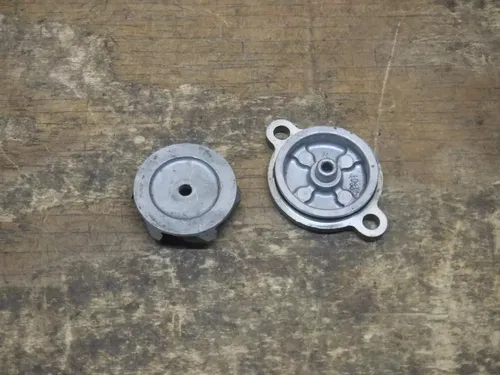 2010 KX250F Water Pump Impeller Oil Filter Cover 2009 2011 2012 2013 2014 - 2016